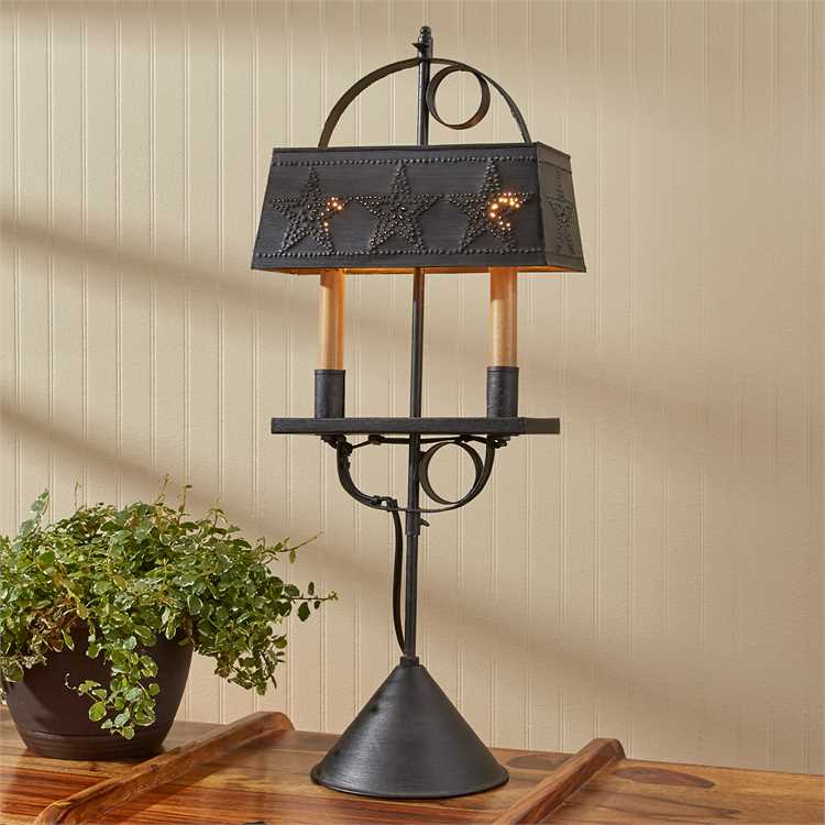 Franklin Taper Lamp