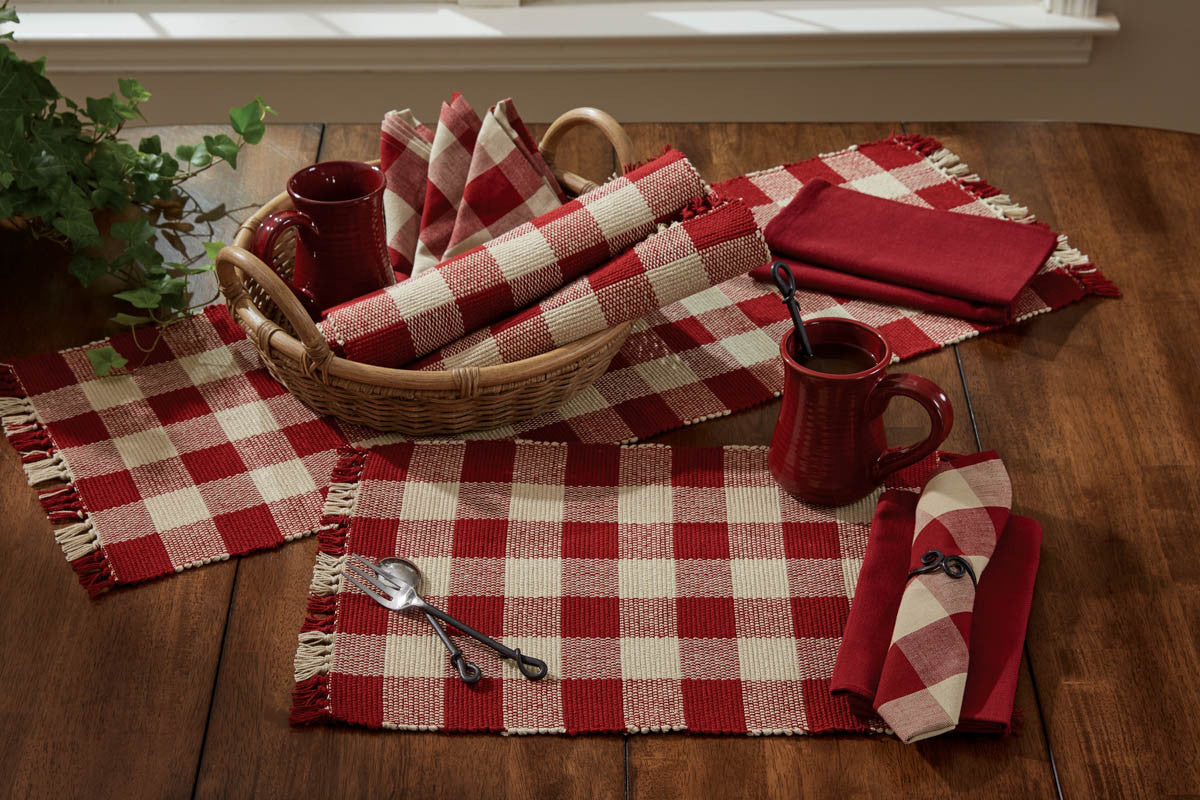 Buffalo Garnet Check Yarn Placemats - Image 3