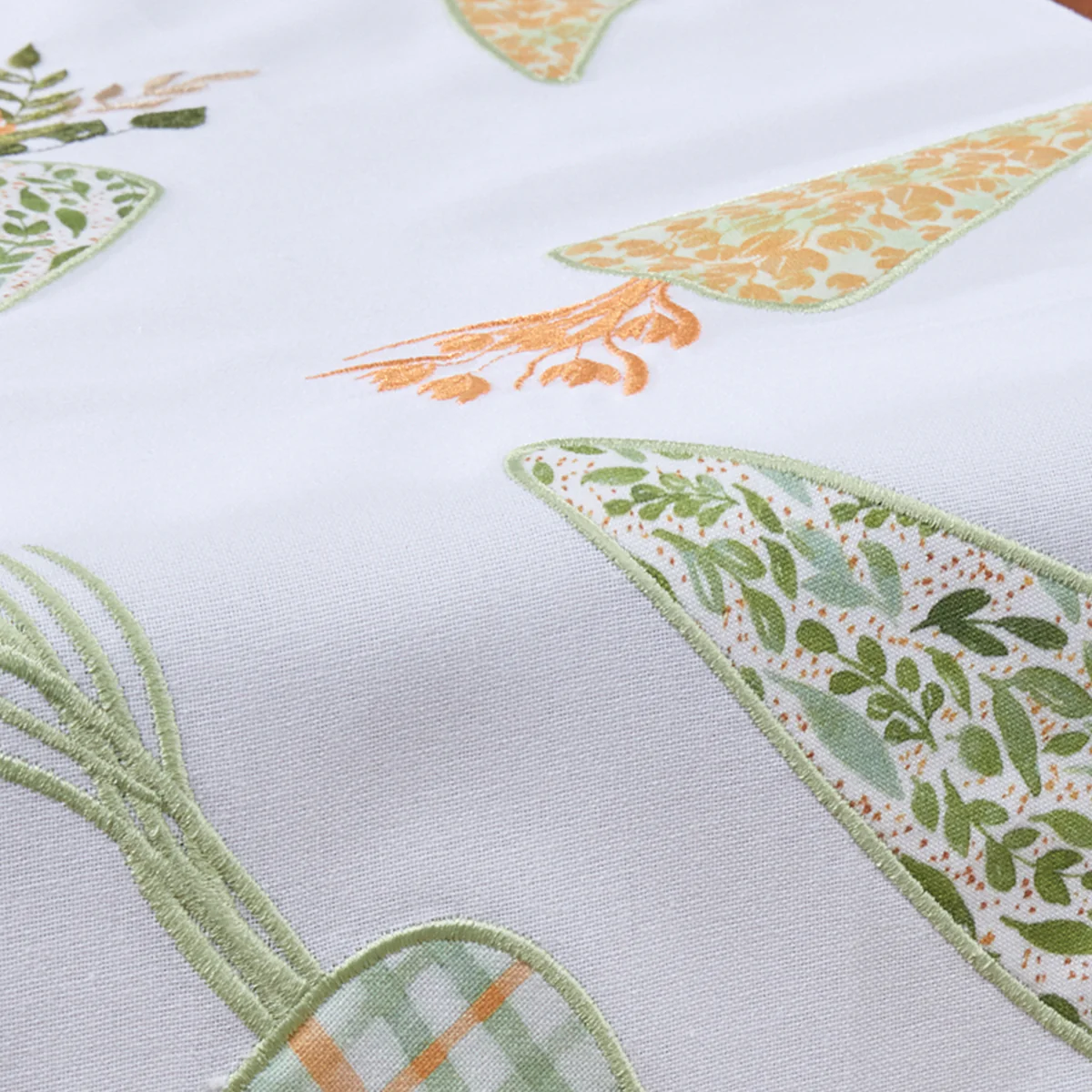 Carrot Patch Table Runner 54" - Image 4