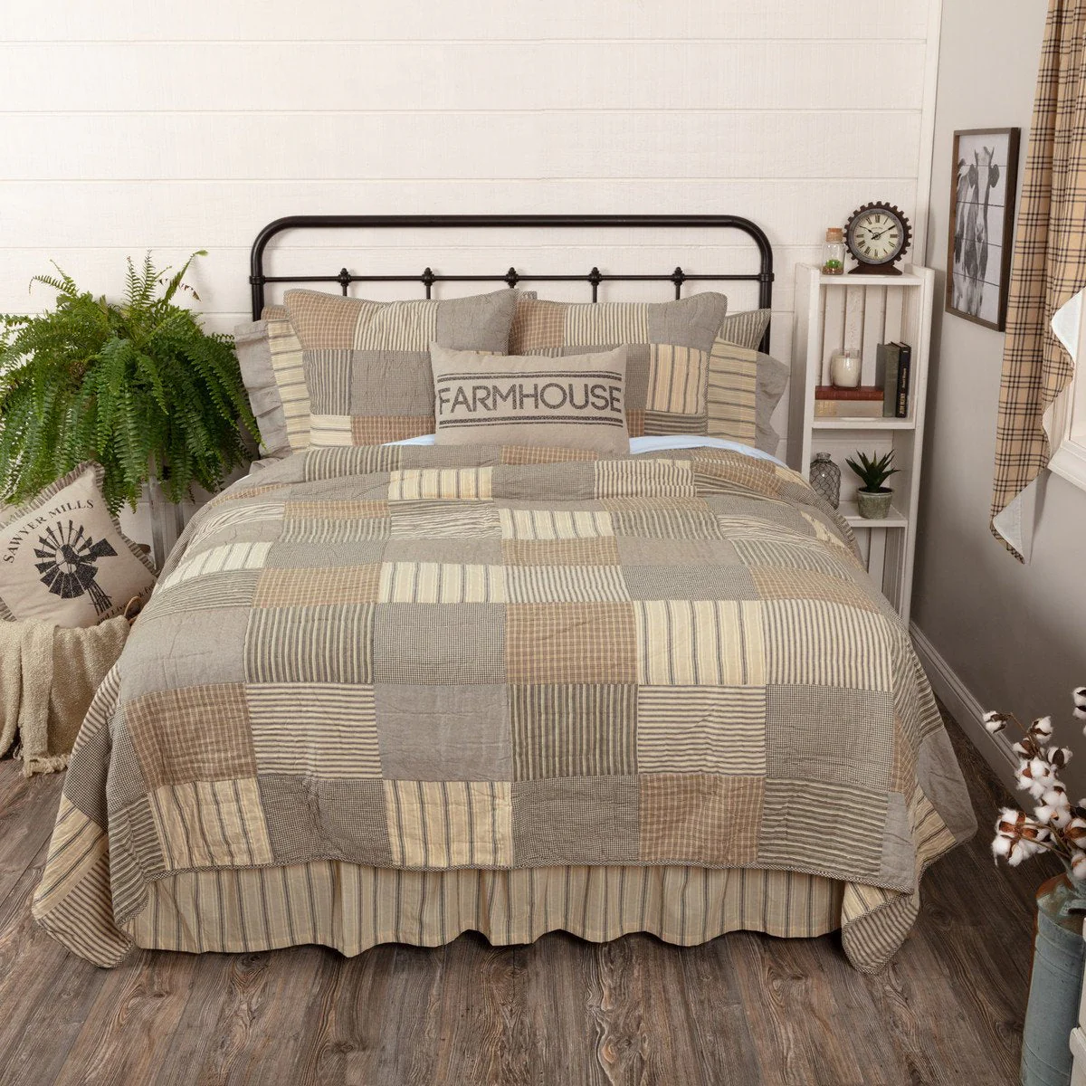 Farmstead Charcoal Quilt - Image 6