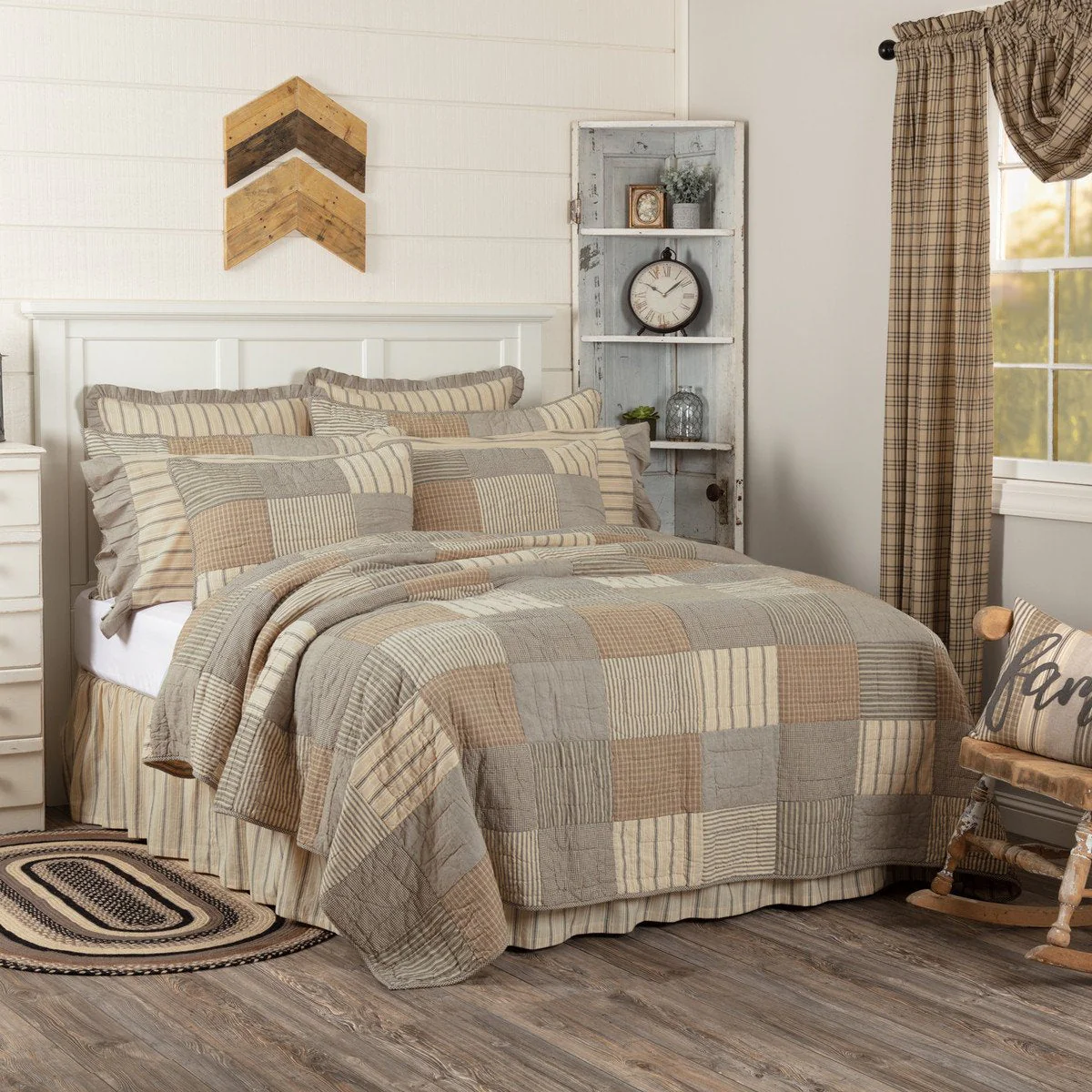 Farmstead Charcoal Quilt - Image 8