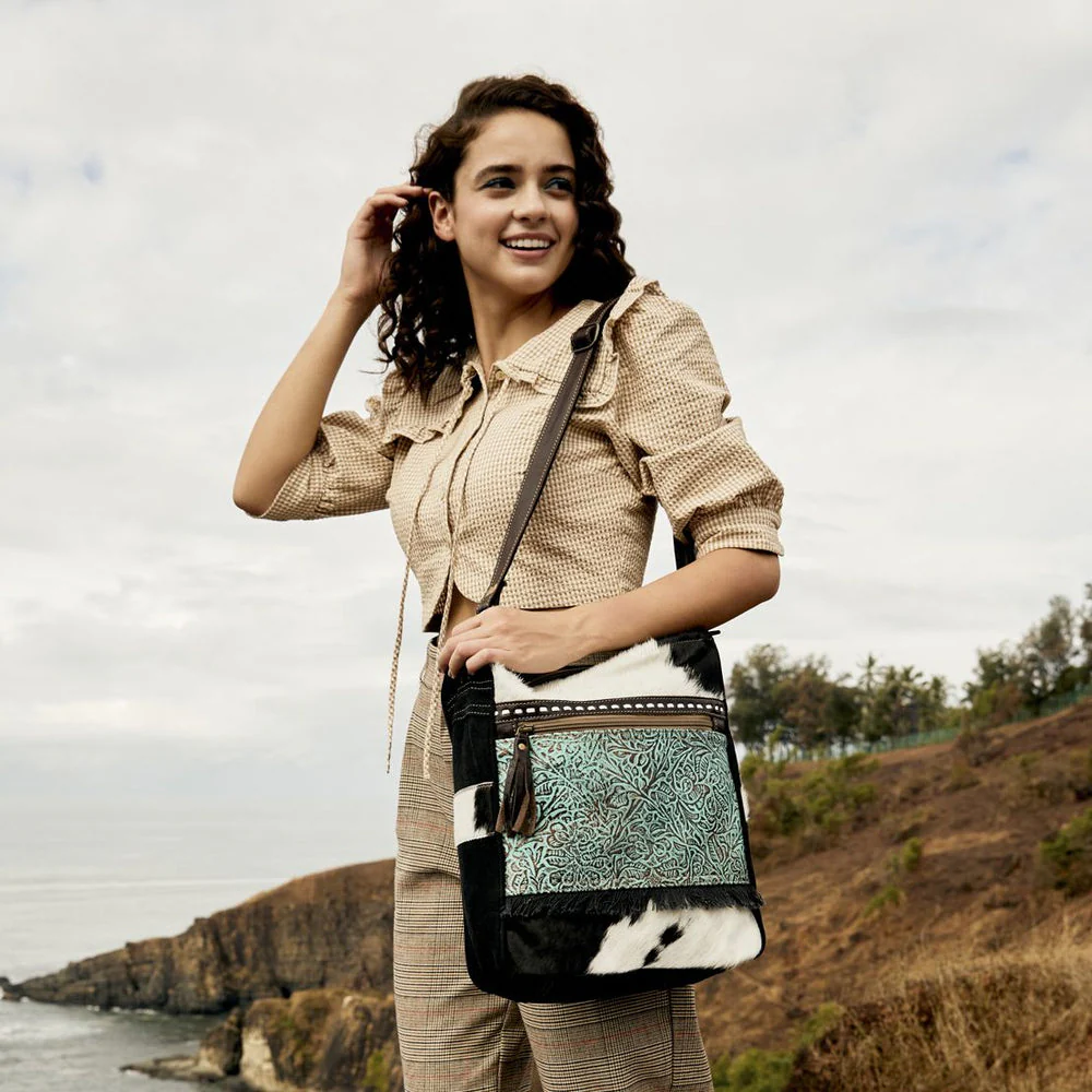 Forest Sky Shoulder Bag - Image 7