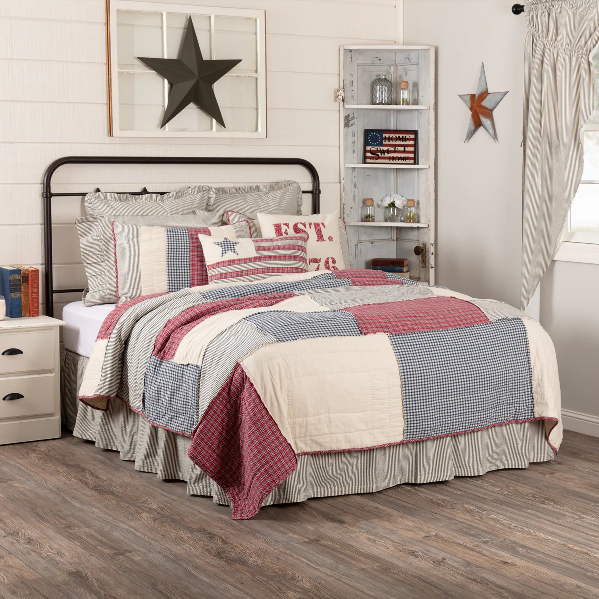 Americana Patch Quilt - Image 4