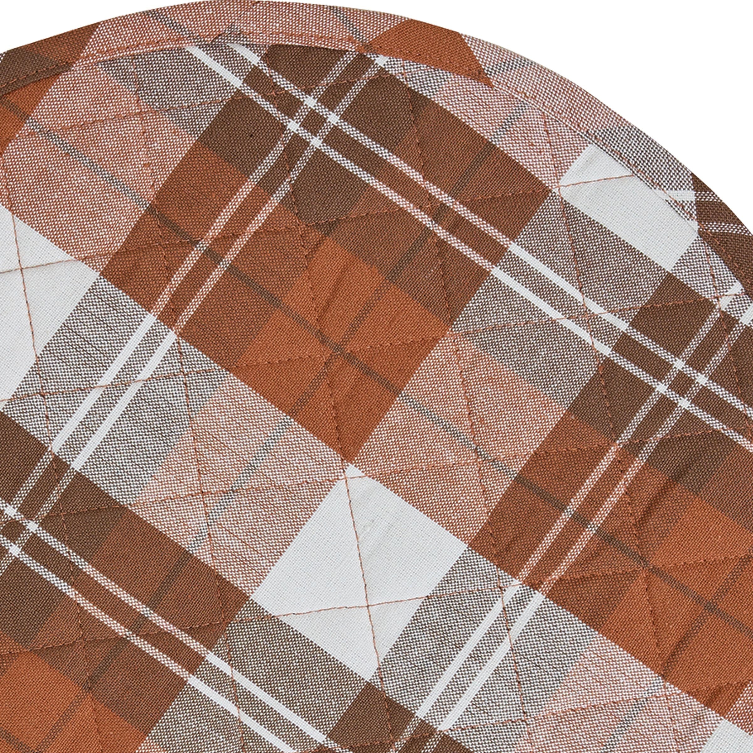 Pickerton Quilted Placemats - Image 5
