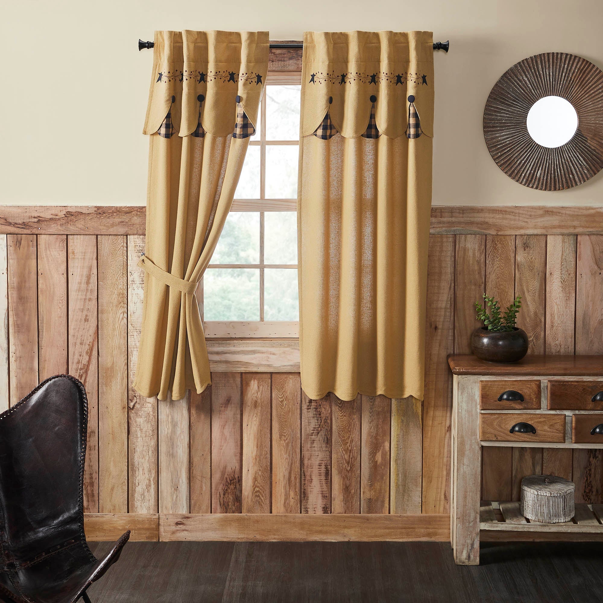 Pip Vinestar Short Panel Curtains