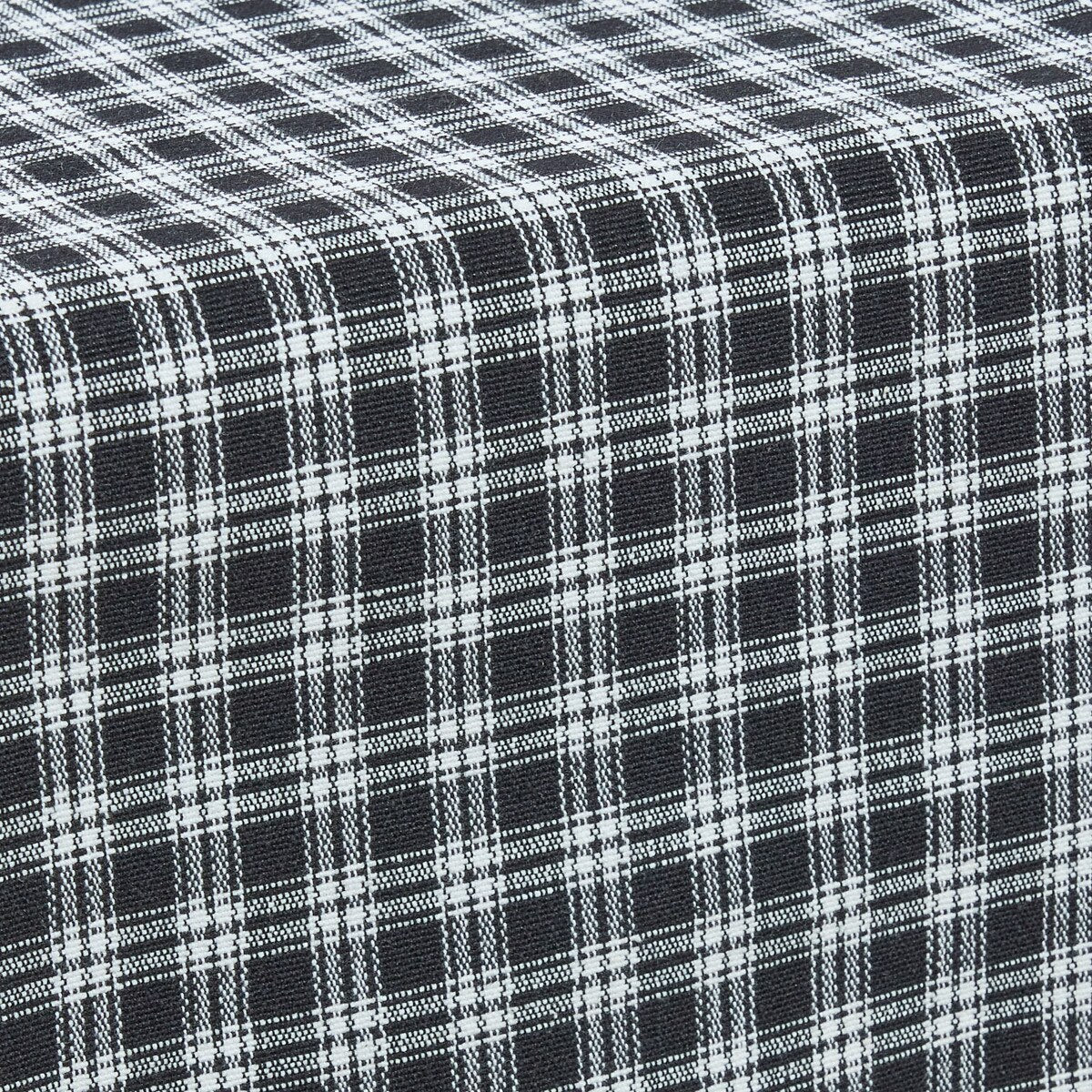Stanton Black Table Runner - Image 3
