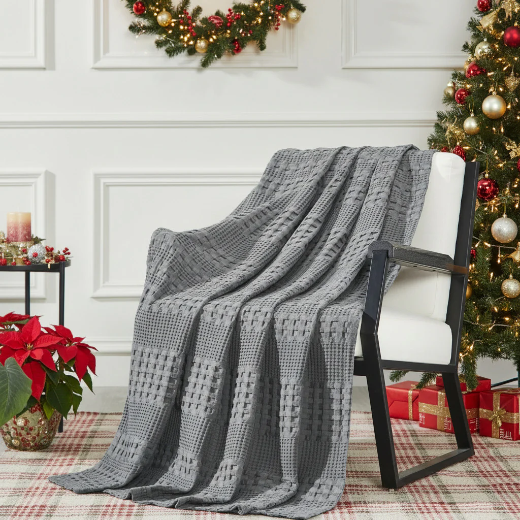 Weaverton Dark Gray Throw - Image 4