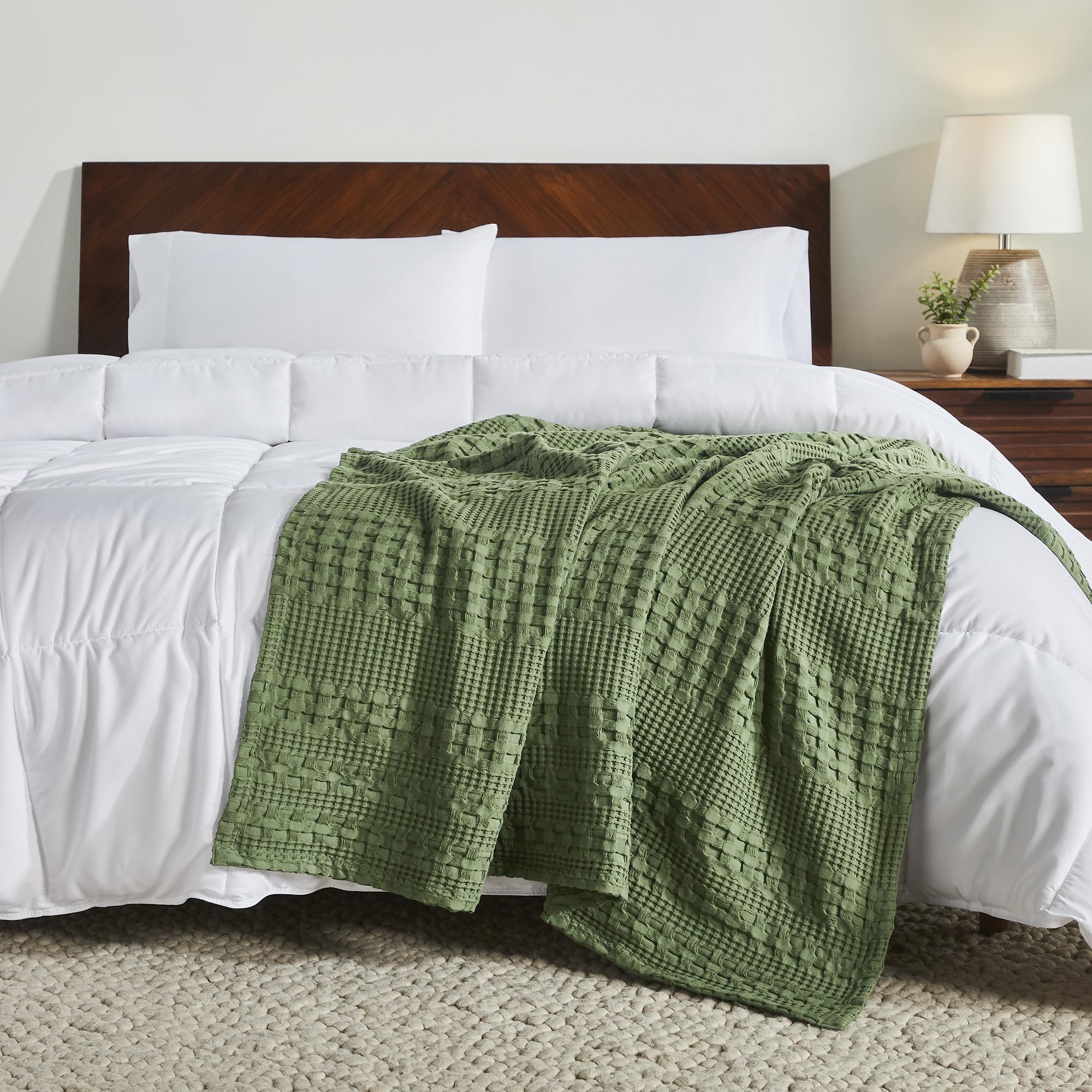 Weaverton Olive Green Throw - Image 6