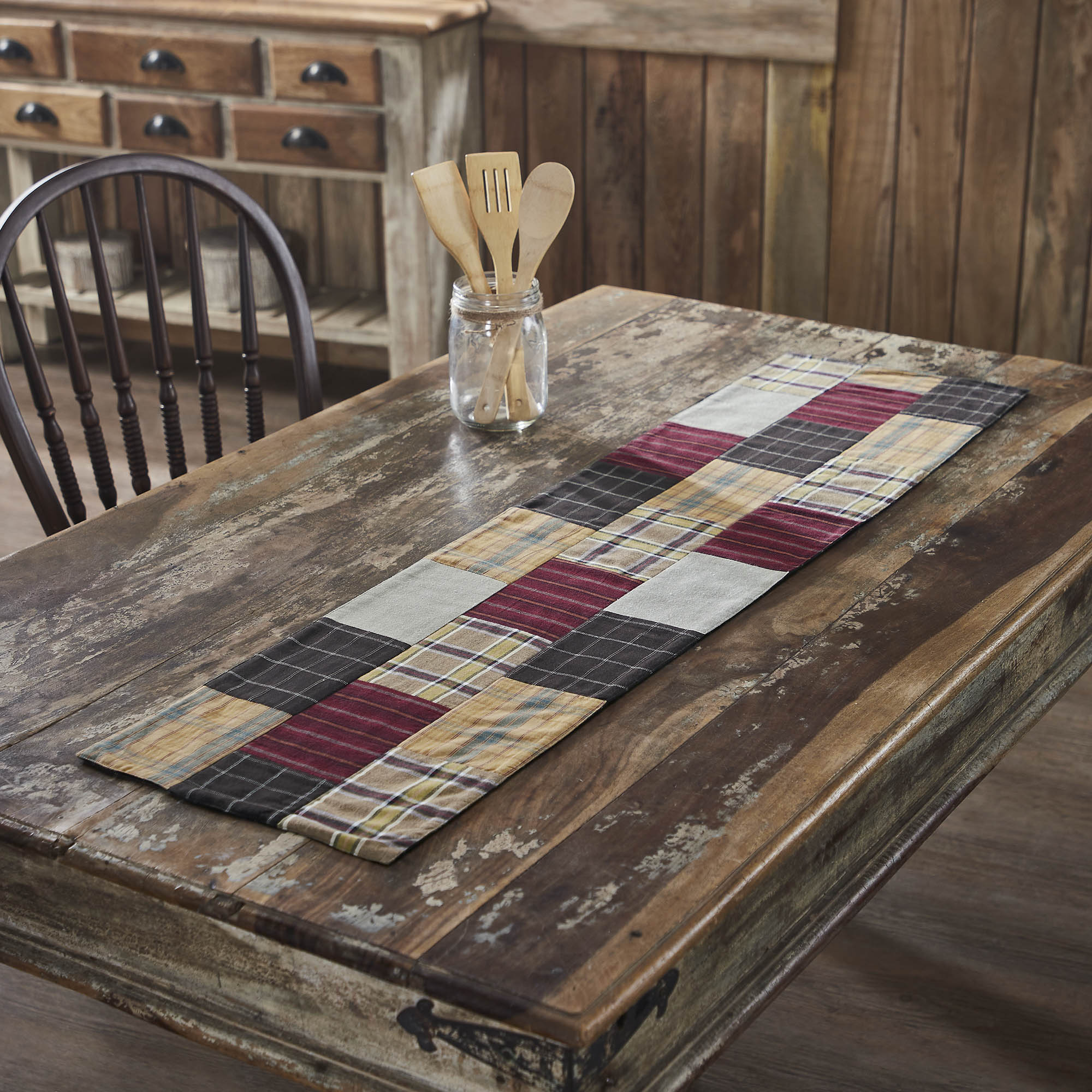 Wattsyn Quilted Table Runners - Image 2