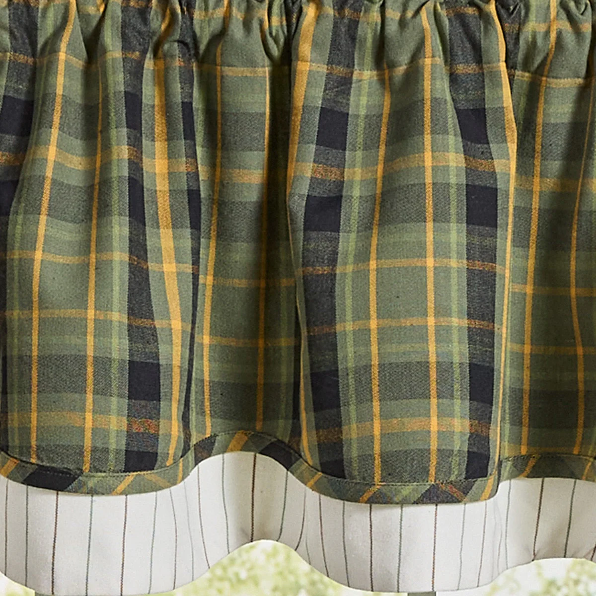 Willowton Plaid Layered Valance - Image 3