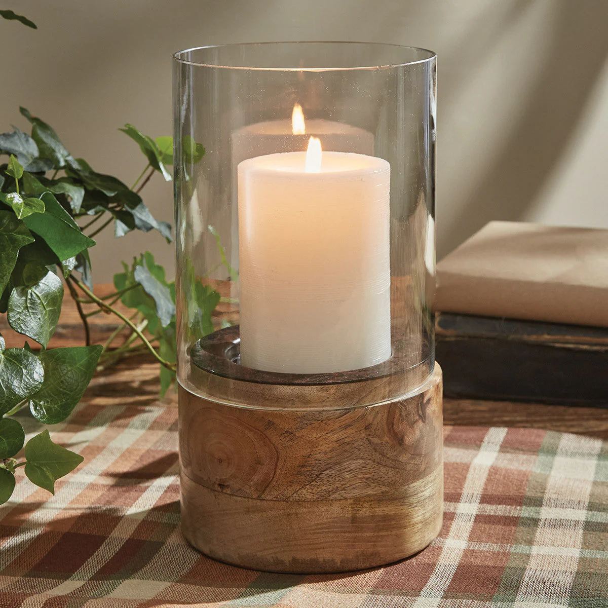 Burnawood Pillar Holder - Image 3